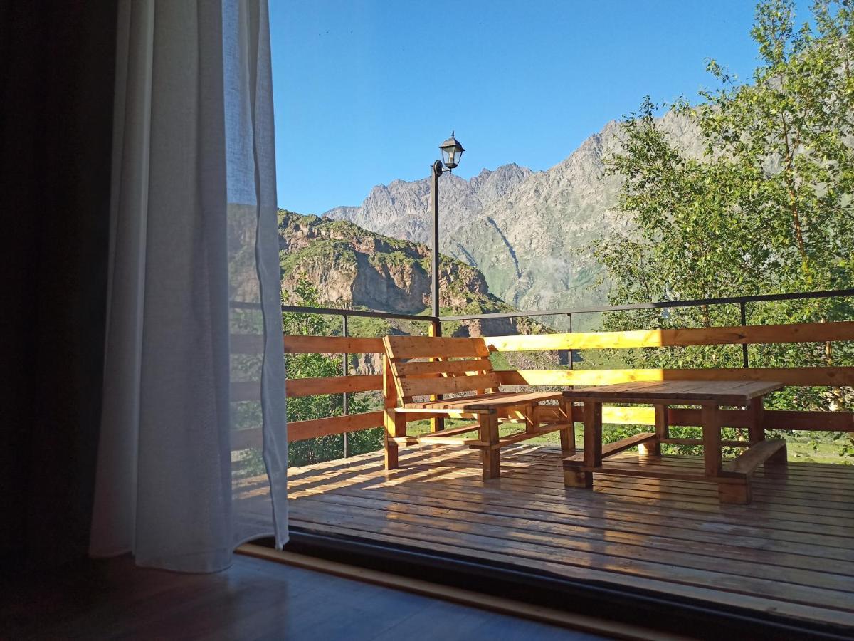 My Space Kazbegi Apartamento Exterior foto