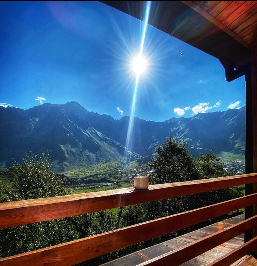 My Space Kazbegi Apartamento Exterior foto